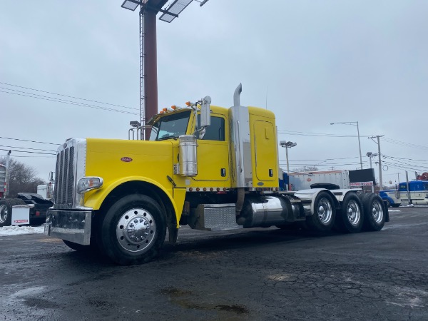 Used 2009 Peterbilt 388 Truck Tractor for sale Sold at Chicago Motor Cars in West Chicago IL 60185 2