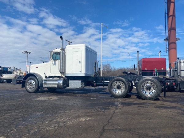 Used 2004 Peterbilt 379 Truck Tractor for sale Sold at Chicago Motor Cars in West Chicago IL 60185 3