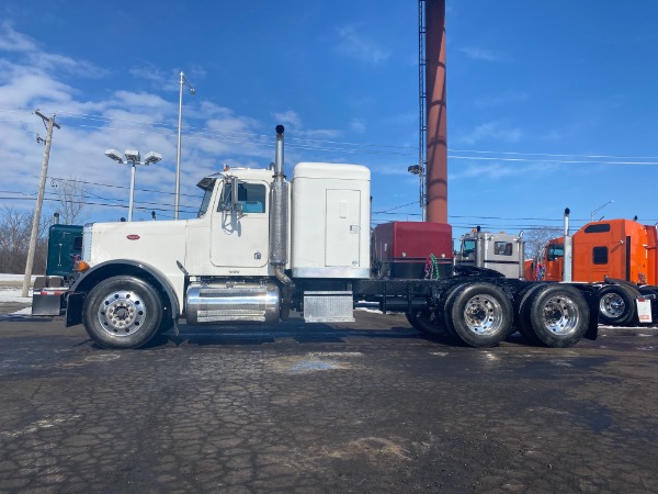 Used 2004 Peterbilt 379 Truck Tractor for sale Sold at Chicago Motor Cars in West Chicago IL 60185 6