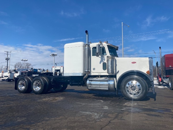 Used 2004 Peterbilt 379 Truck Tractor for sale Sold at Chicago Motor Cars in West Chicago IL 60185 1