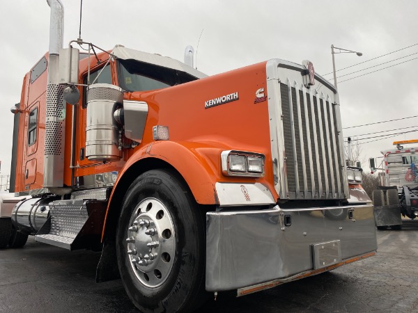 Used 2014 Kenworth W900 for sale Sold at Chicago Motor Cars in West Chicago IL 60185 6