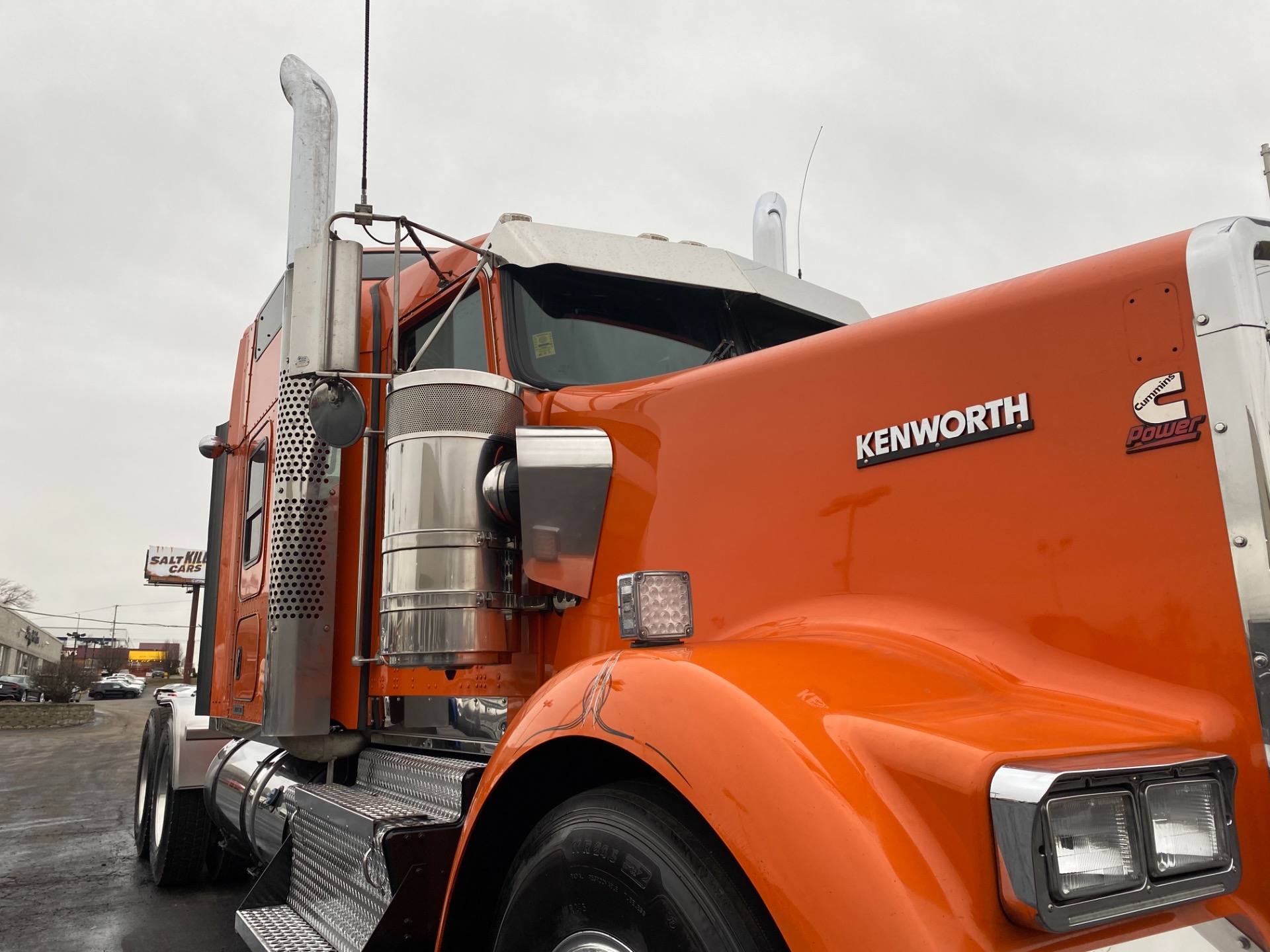 Used-2014-Kenworth-W900