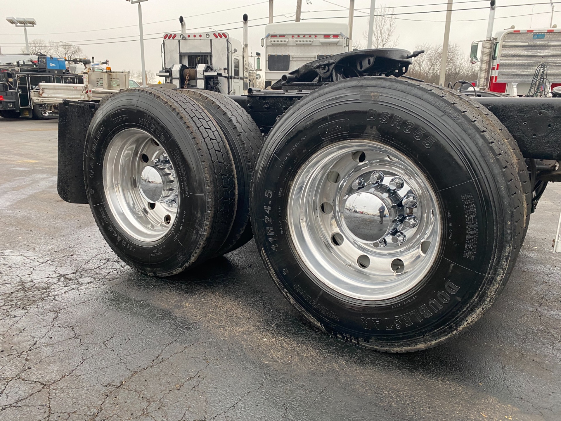 Used-2003-KENWORTH-W900