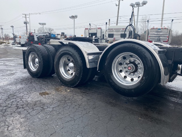 Used-2007-KENWORTH-W900