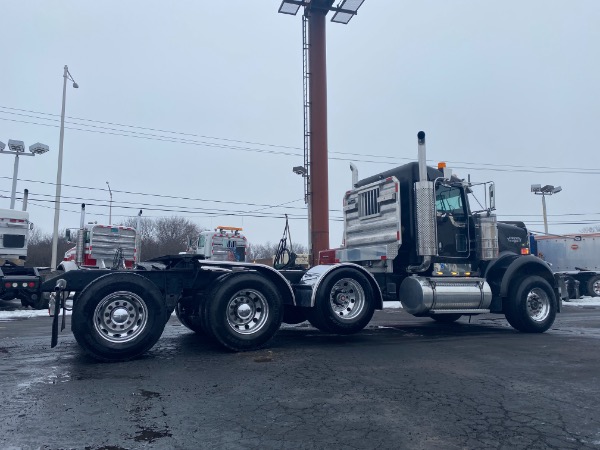 Used 2007 KENWORTH W900 for sale Sold at Chicago Motor Cars in West Chicago IL 60185 4