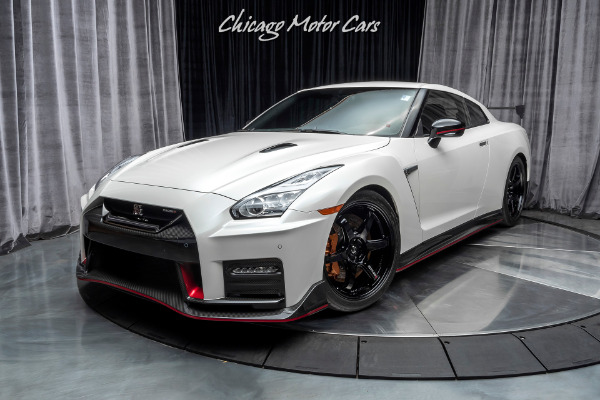 Used-2017-Nissan-GT-R-NISMO-Coupe-RARE-MODEL-CARBON-FIBER-LOADED