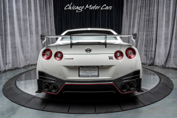 Used 2017 Nissan GT-R NISMO Coupe RARE MODEL! CARBON FIBER LOADED! for sale Sold at Chicago Motor Cars in West Chicago IL 60185 4