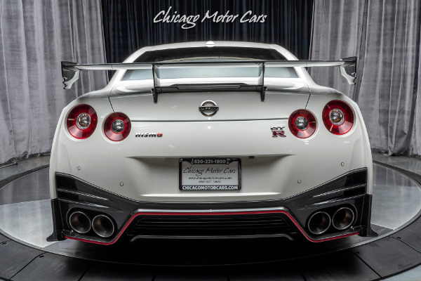 Used 2017 Nissan GT-R NISMO Coupe RARE MODEL! CARBON FIBER LOADED! for sale Sold at Chicago Motor Cars in West Chicago IL 60185 5
