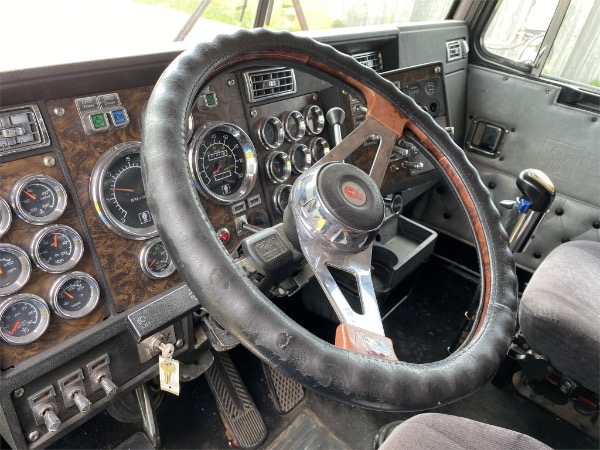 Used-1993-Kenworth-W900B