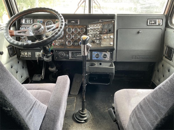 Used-1993-Kenworth-W900B