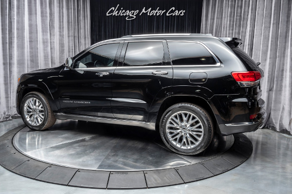 Used 2017 Jeep Grand Cherokee Summit 4X4 SUV MSRP $60K+ HEMI V8! REAR SEAT ENTERTAINMENT! for sale Sold at Chicago Motor Cars in West Chicago IL 60185 3