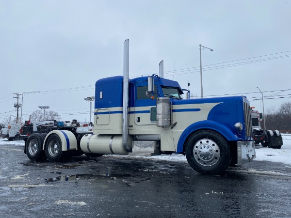 Used 2010 Peterbilt 389 for sale Sold at Chicago Motor Cars in West Chicago IL 60185 2
