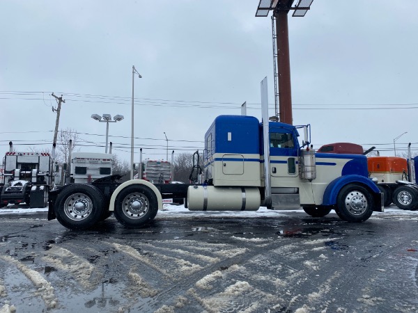 Used 2010 Peterbilt 389 for sale Sold at Chicago Motor Cars in West Chicago IL 60185 5