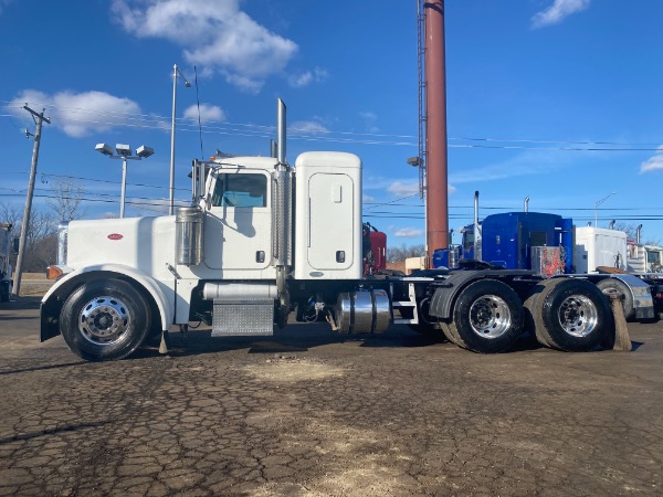 Used 2005 Peterbilt 379 Truck Tractor for sale Sold at Chicago Motor Cars in West Chicago IL 60185 6