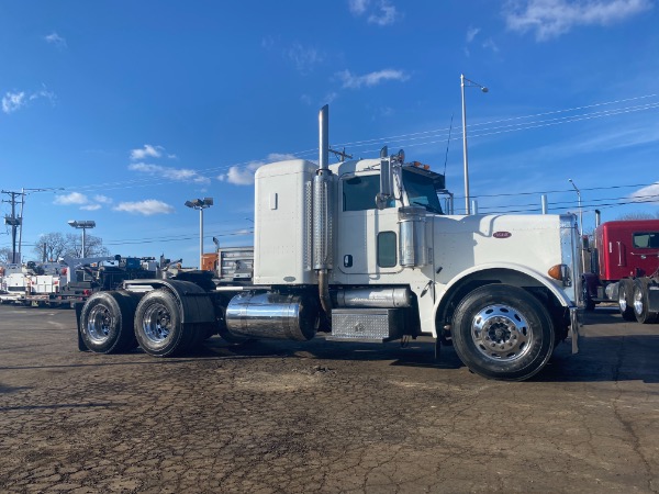 Used 2005 Peterbilt 379 Truck Tractor for sale Sold at Chicago Motor Cars in West Chicago IL 60185 1