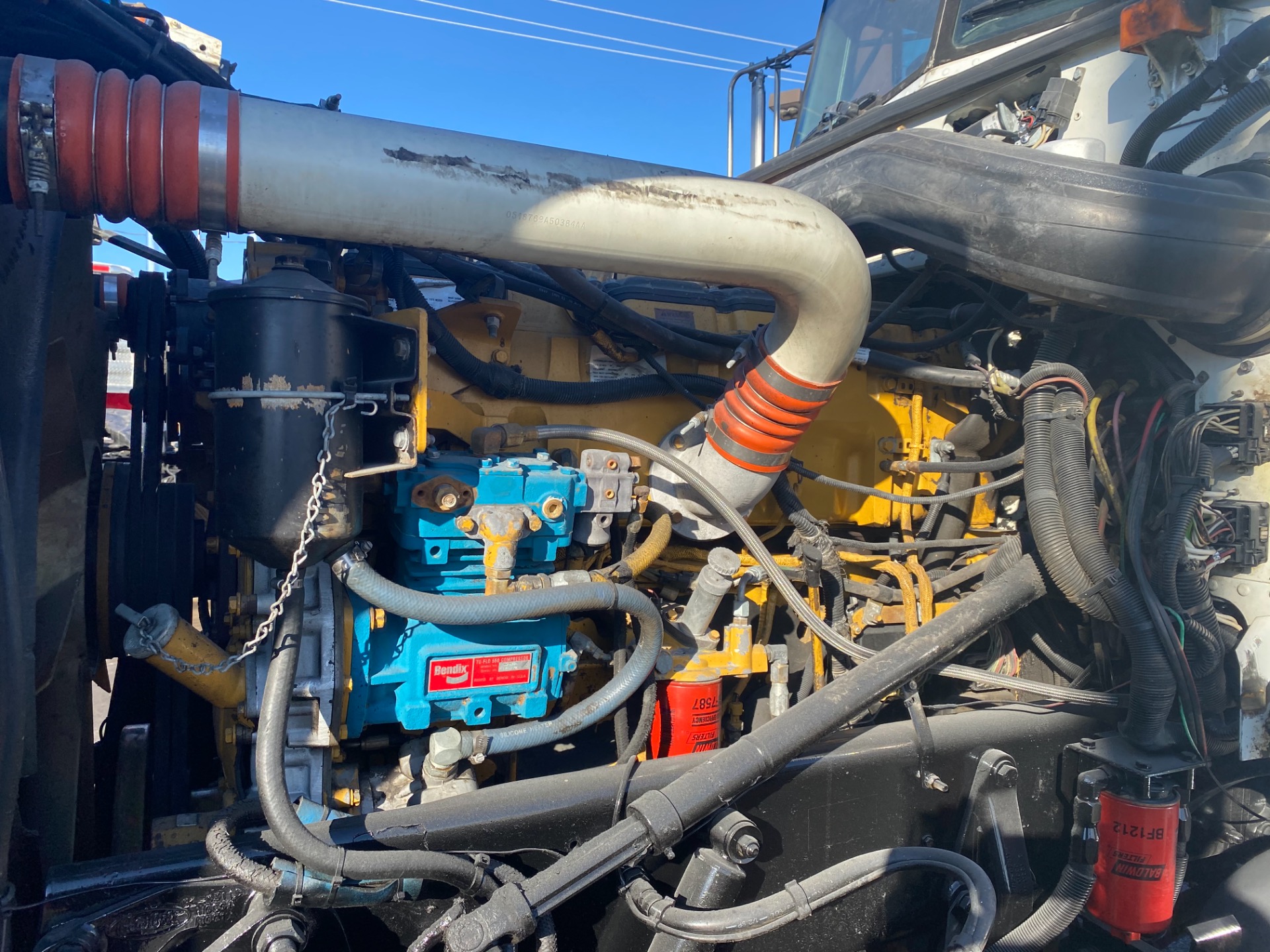 Used 2001 Peterbilt 379 Truck Tractor For Sale (Special Pricing) | Chicago  Motor Cars Stock #16755