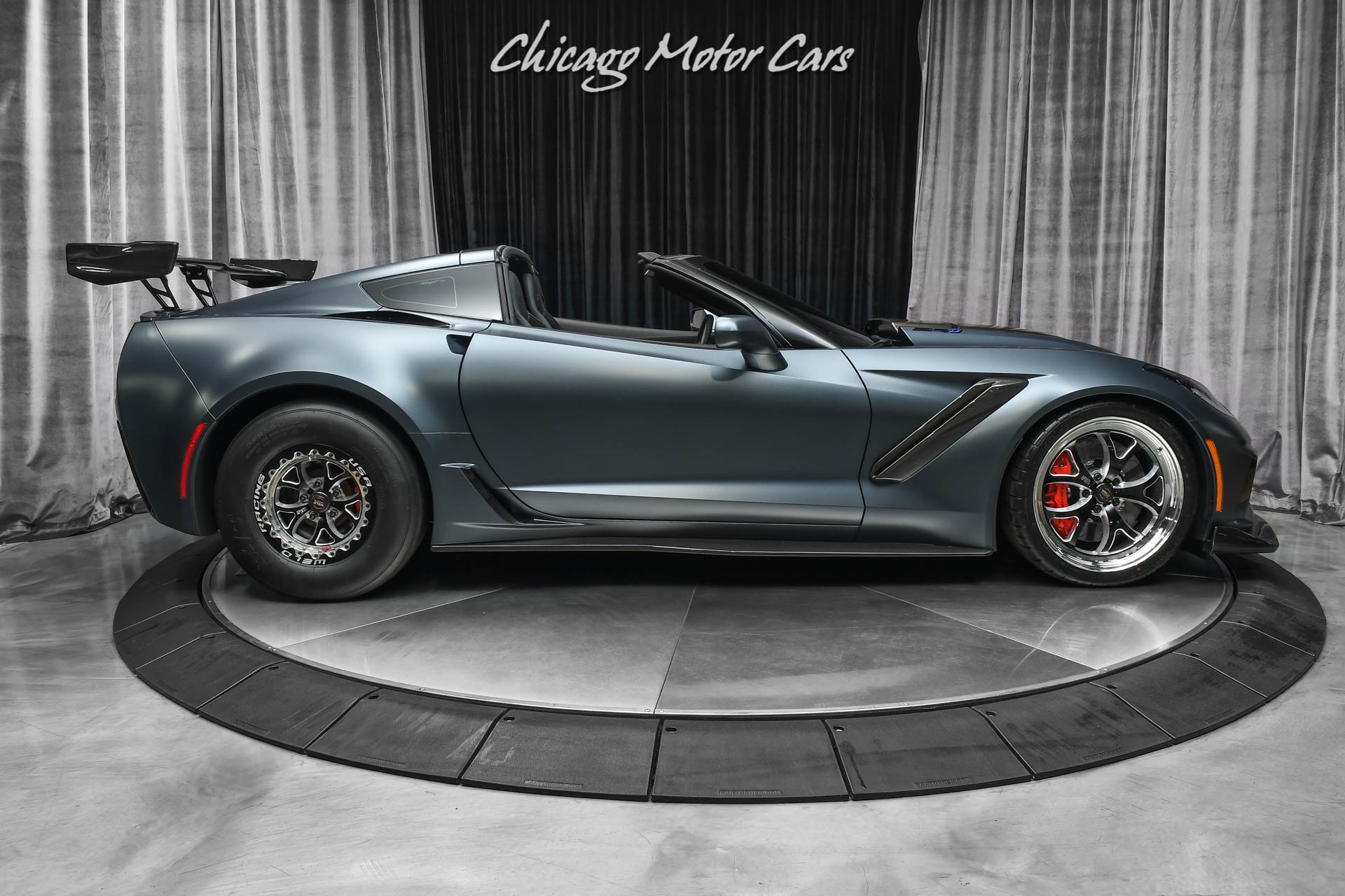 Used-2019-Chevrolet-Corvette-ZR1-Coupe-1250HP-LOW-MILES-TASTEFULLY-UPGRADED