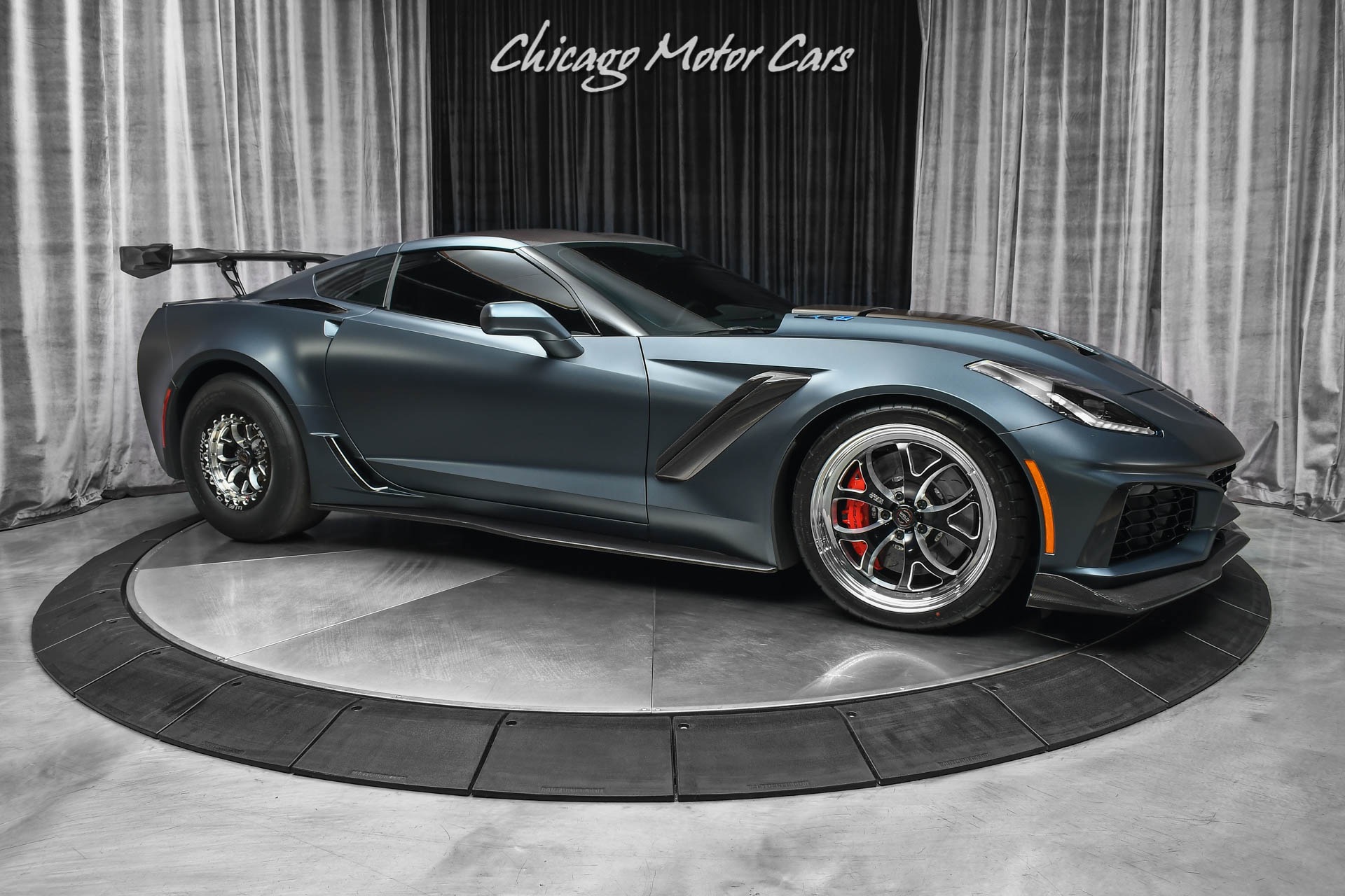 Used-2019-Chevrolet-Corvette-ZR1-Coupe-1250HP-LOW-MILES-TASTEFULLY-UPGRADED