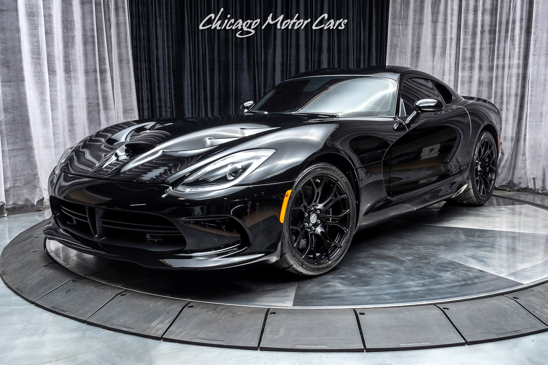 Used-2013-Dodge-SRT-Viper-Coupe-GRAND-TOURING-PACKAGE-SABELT-SEATS-UPGRADES