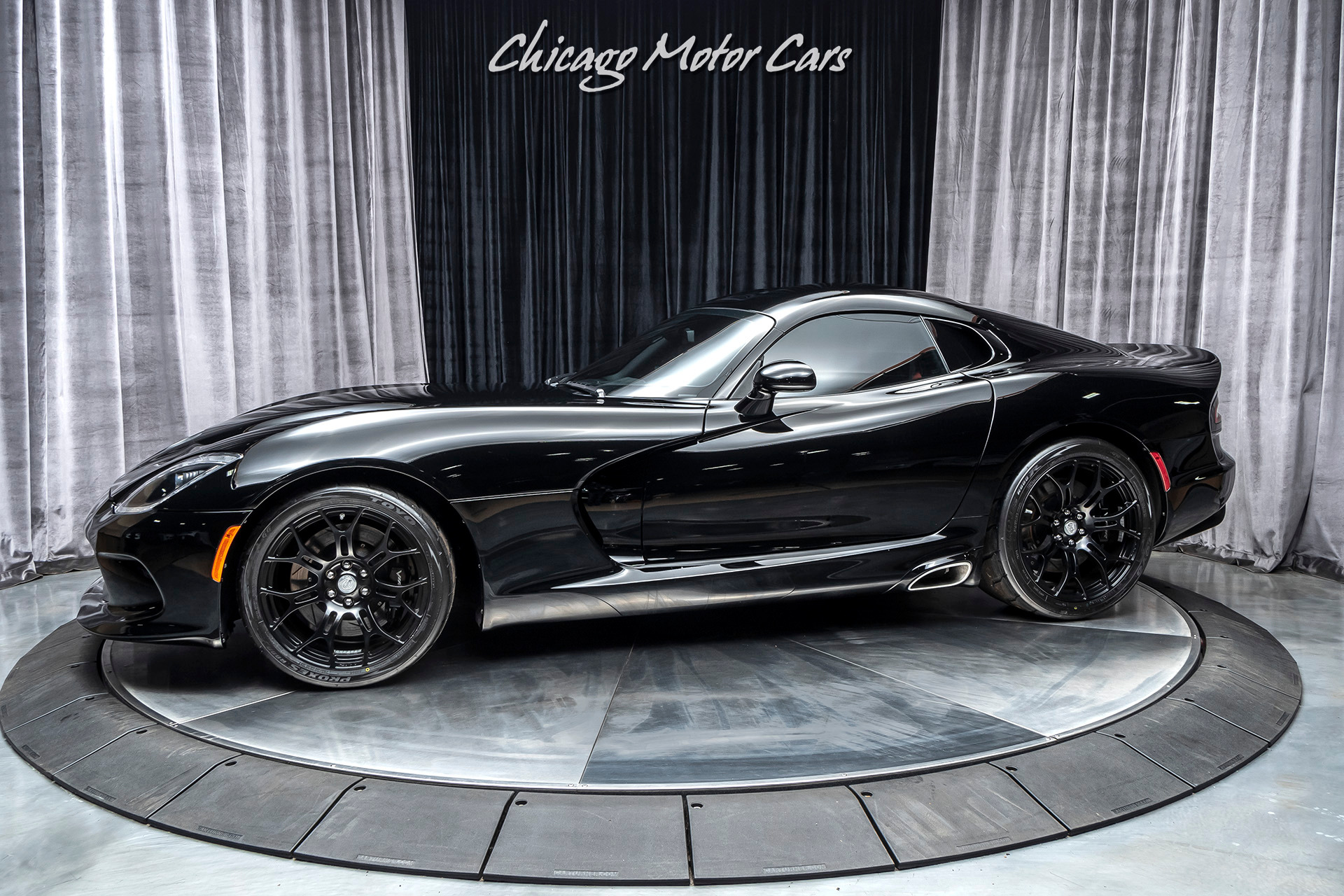 Used 2013 Dodge SRT Viper Coupe GRAND TOURING PACKAGE SABELT SEATS 