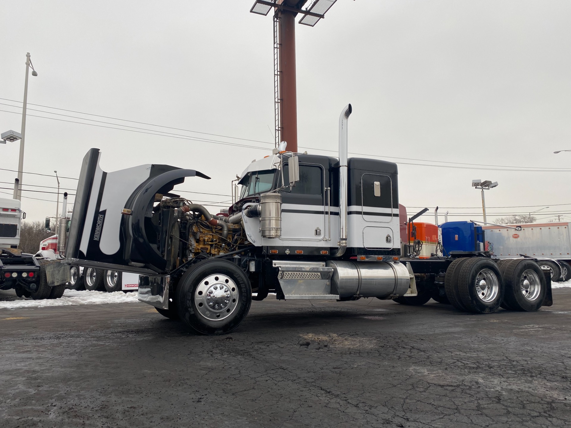 Used-1996-KENWORTH-W900