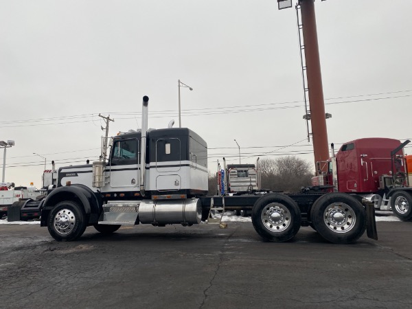 Used 1996 KENWORTH W900 for sale Sold at Chicago Motor Cars in West Chicago IL 60185 3