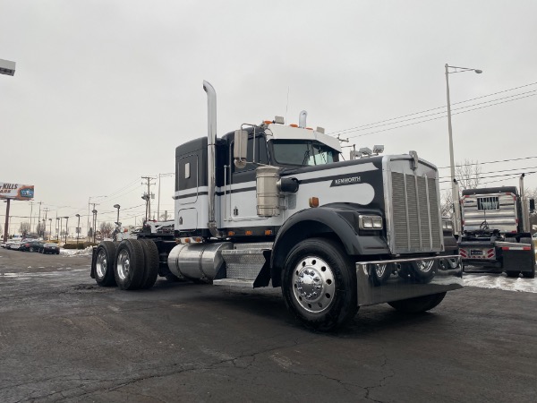 Used 1996 KENWORTH W900 for sale Sold at Chicago Motor Cars in West Chicago IL 60185 5