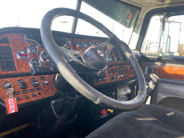 Used-2004-PETERBILT-379