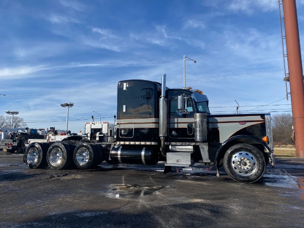 Used 2004 PETERBILT 379 for sale Sold at Chicago Motor Cars in West Chicago IL 60185 2