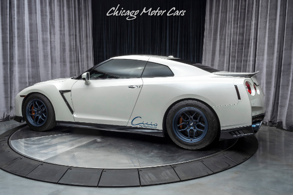 Used 2017 Nissan GT-R Premium Coupe FRESH BUILD! OVER $150K IN MODS! 1722 WHP! for sale Sold at Chicago Motor Cars in West Chicago IL 60185 3
