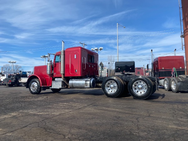 Used 2010 PETERBILT 389 for sale Sold at Chicago Motor Cars in West Chicago IL 60185 3