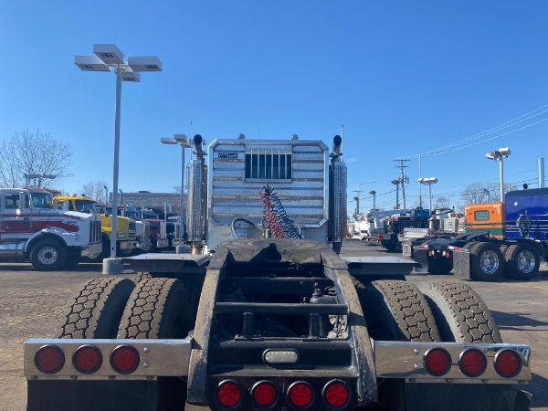 Used-2002-Peterbilt-379-Truck-Tractor