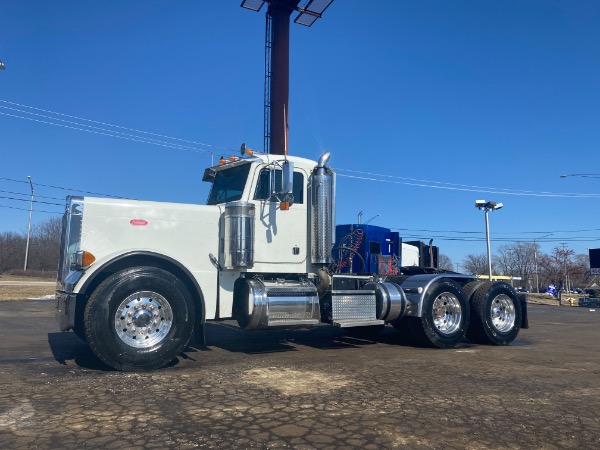 Used 2002 Peterbilt 379 Truck Tractor for sale Sold at Chicago Motor Cars in West Chicago IL 60185 2