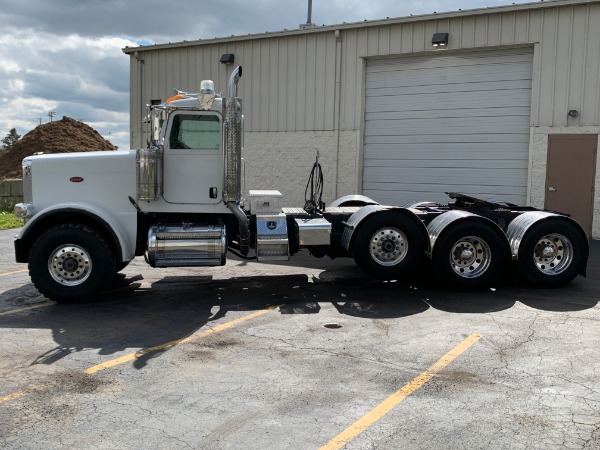 Used 2010 Peterbilt 388 Tri-Axle Day Cab - Cummins ISX 550 hp for sale Sold at Chicago Motor Cars in West Chicago IL 60185 2