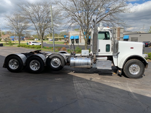 Used 2010 Peterbilt 388 Tri-Axle Day Cab - Cummins ISX 550 hp for sale Sold at Chicago Motor Cars in West Chicago IL 60185 5