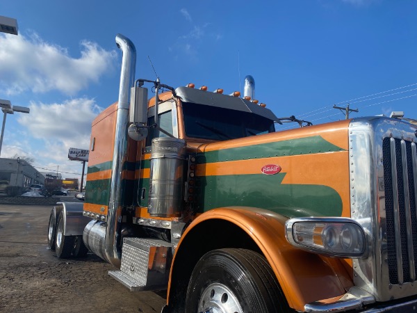 Used 2008 PETERBILT 389 for sale Sold at Chicago Motor Cars in West Chicago IL 60185 6