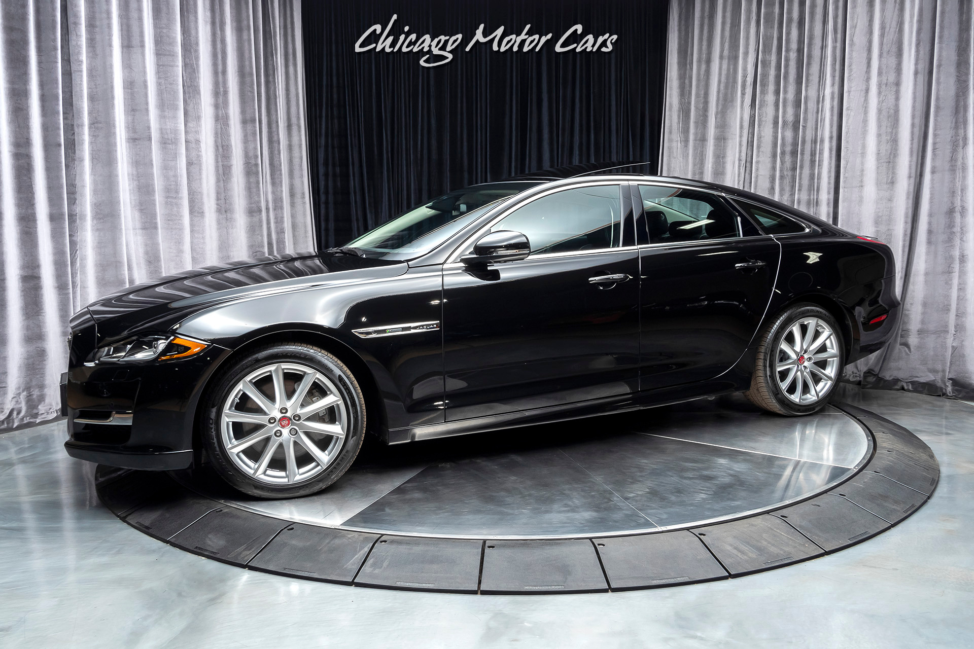 Jaguar xj r