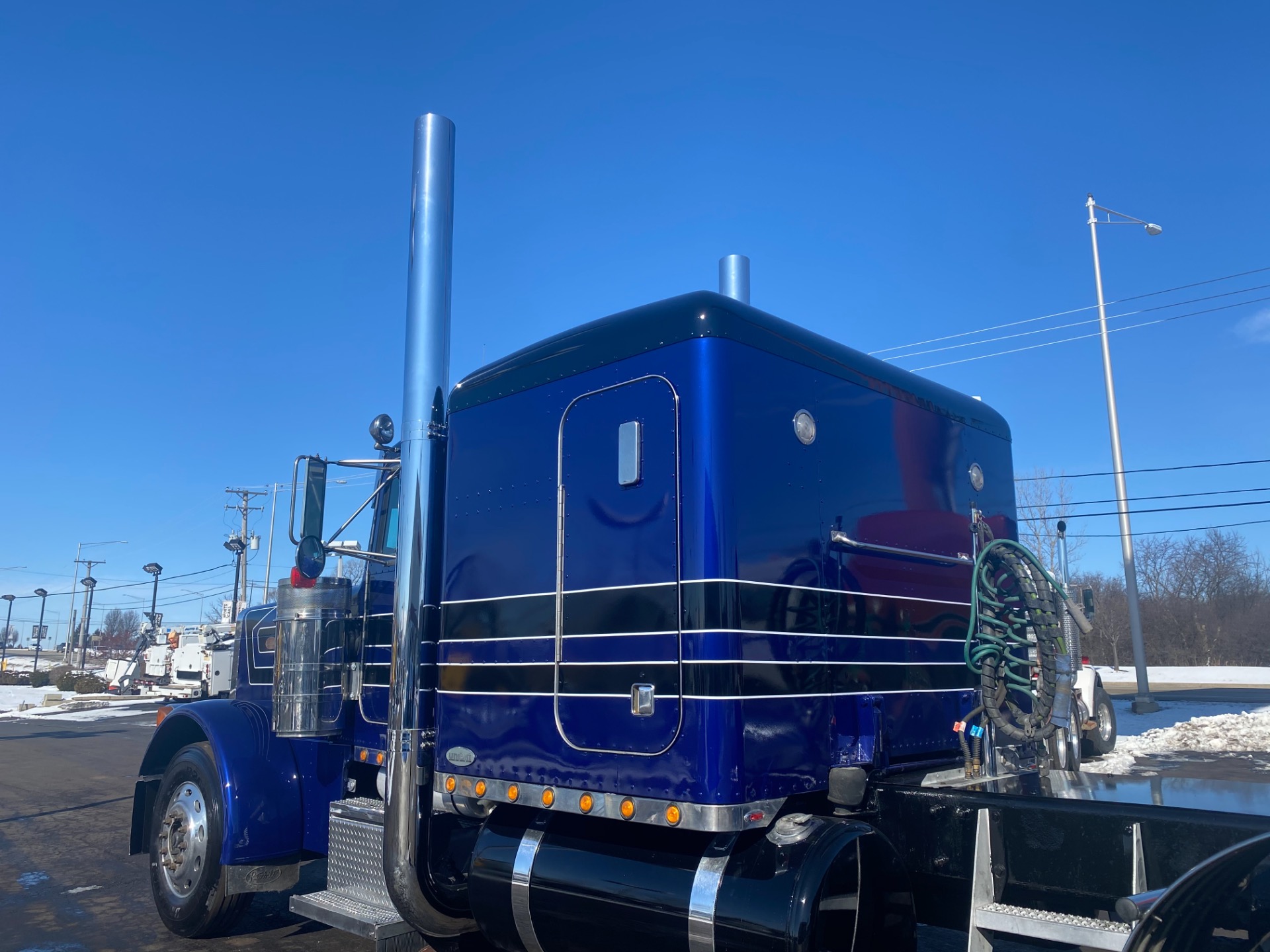 Used-1997-Peterbilt-379