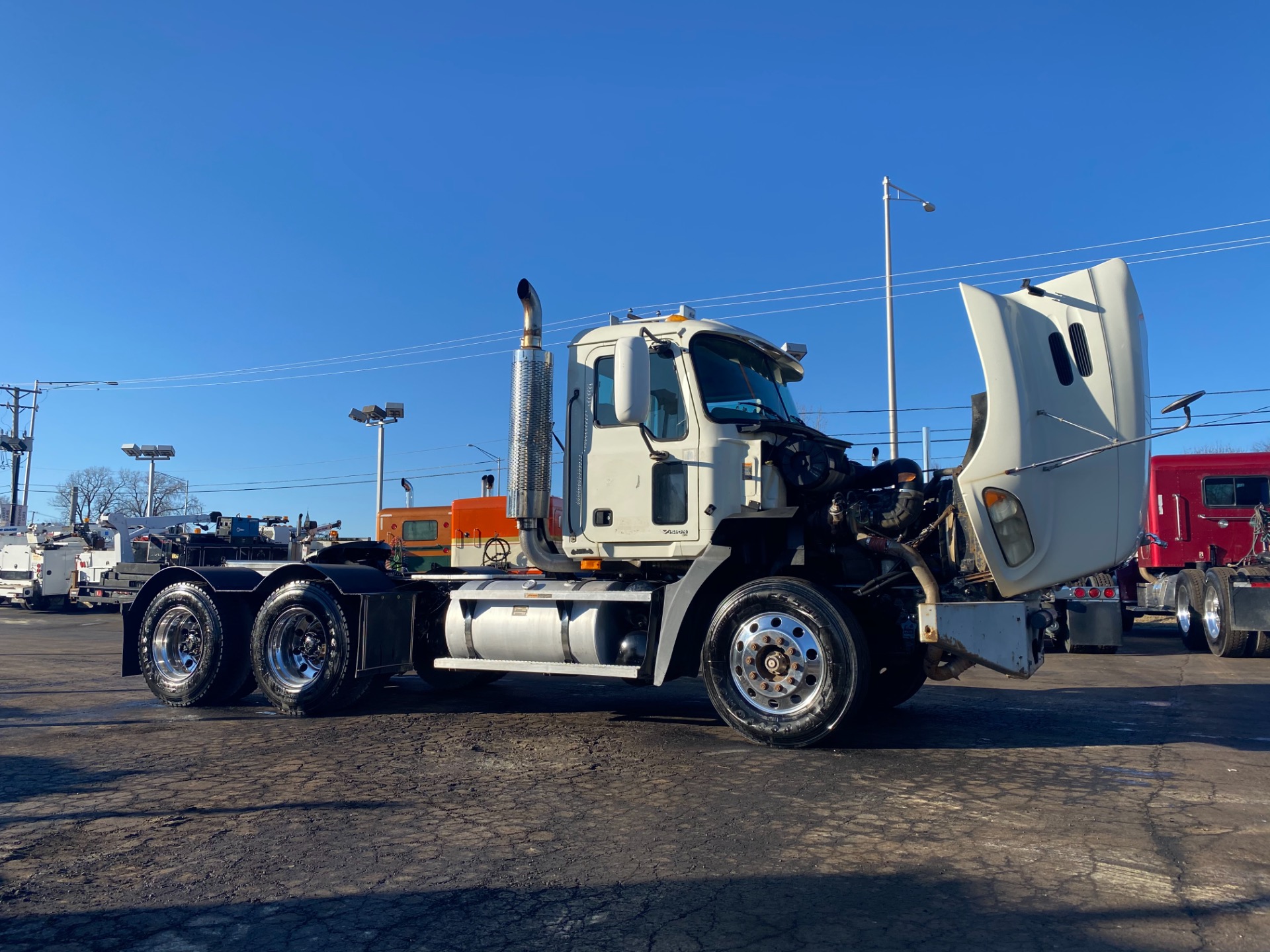 Used-2004-Mack-CX613