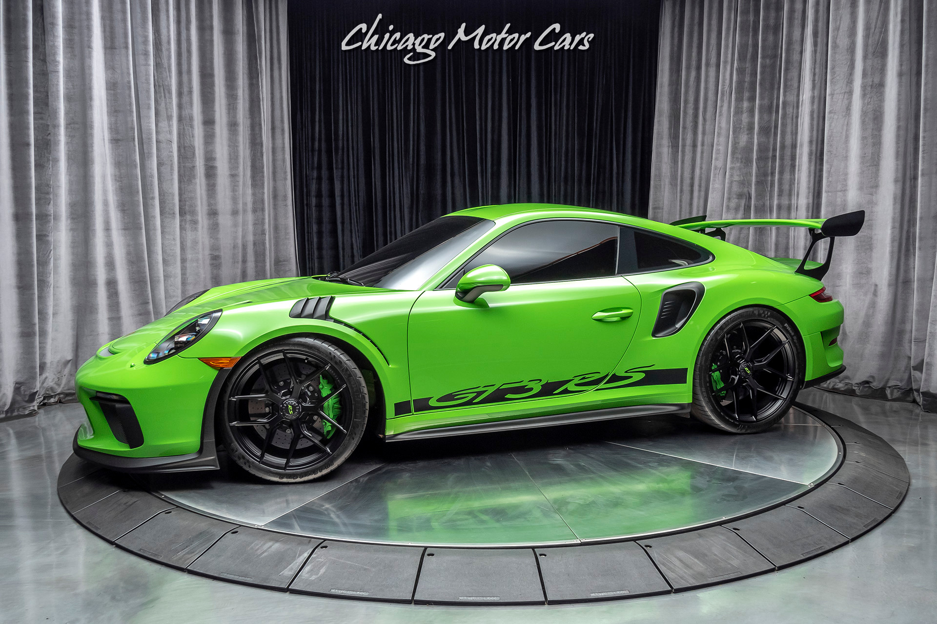 Used 2019 Porsche 911 GT3 RS Axle Lift PCCBs Carbon Fiber Lightweight Buckets! Lizzard Green! for sale Sold at Chicago Motor Cars in West Chicago IL 60185 1