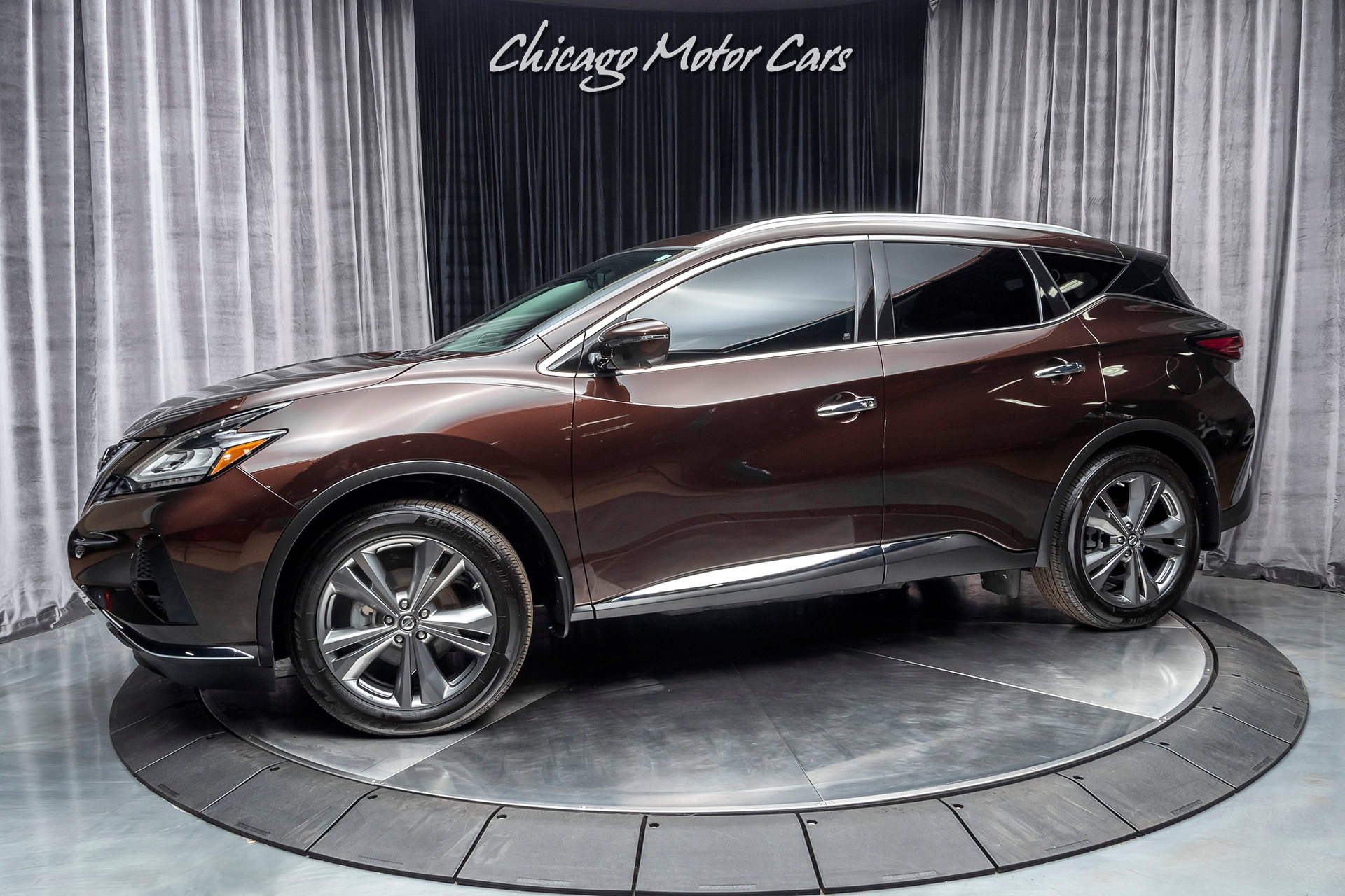 Used 2019 Nissan Murano Platinum Navigation Sunroof LOADED for sale Sold at Chicago Motor Cars in West Chicago IL 60185 1