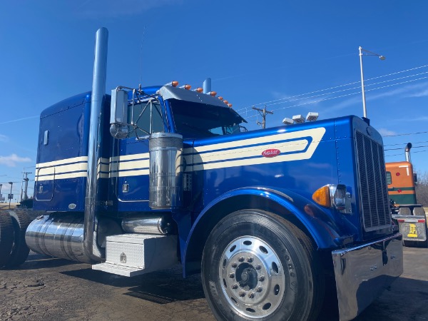 Used-2004-Peterbilt-379-SLEEPER-Cat-C15---550-Horsepower---13-Speed-Manual