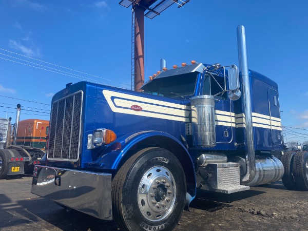 Used-2004-Peterbilt-379-SLEEPER-Cat-C15---550-Horsepower---13-Speed-Manual