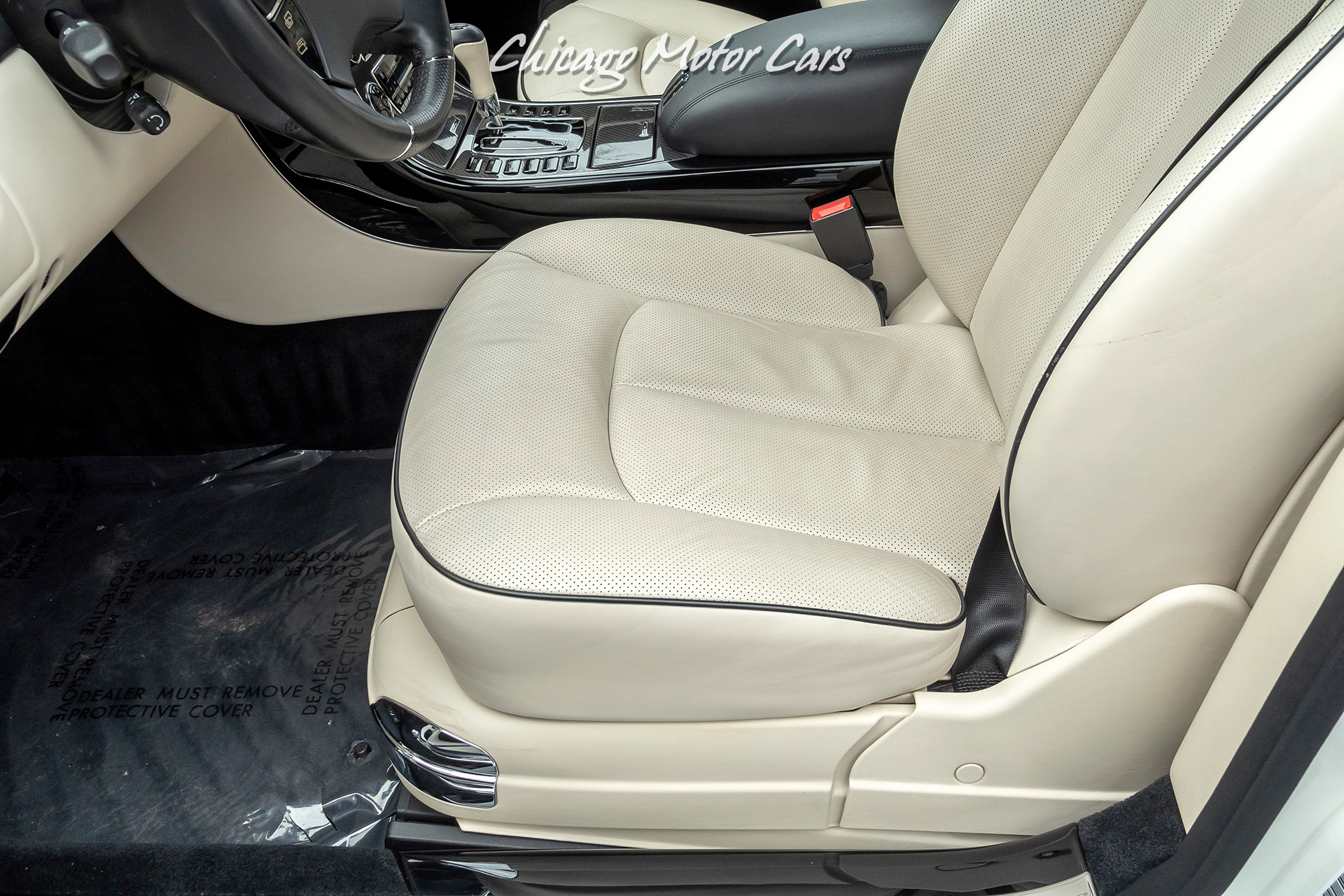 Used-2009-Maybach-62S-Sedan-wPartition