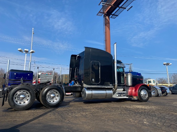 Used 2005 Peterbilt 379 for sale Sold at Chicago Motor Cars in West Chicago IL 60185 4