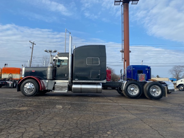 Used 2005 Peterbilt 379 for sale Sold at Chicago Motor Cars in West Chicago IL 60185 6
