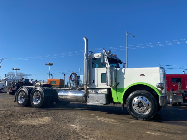 Used 2008 PETERBILT 389 for sale Sold at Chicago Motor Cars in West Chicago IL 60185 1