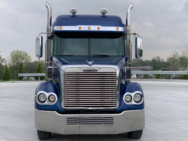 Used 2014 FREIGHTLINER CORONADO 132 SLEEPER - Detroit Series 60 - 500HP for sale Sold at Chicago Motor Cars in West Chicago IL 60185 2