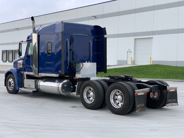 Used-2014-FREIGHTLINER-CORONADO-132-SLEEPER---Detroit-Series-60---500HP