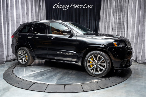 Used 2018 Jeep Grand Cherokee Trackhawk SUV 707 HP! HARMAN KARDON AUDIO! DUAL-PANE SUNROOF! for sale Sold at Chicago Motor Cars in West Chicago IL 60185 6